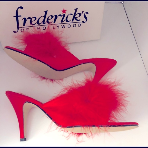 Super Fun and Sexy Store Floor Display Model. Size 9 - Picture 7 of 11